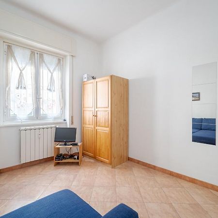Borgoratti Comfortable Apartment Генуя Экстерьер фото